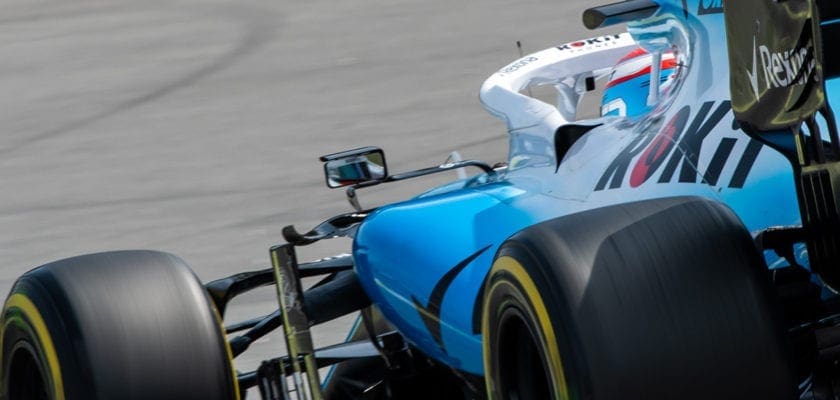 Carro da Williams de 2020 passa no teste de colisão da FIA