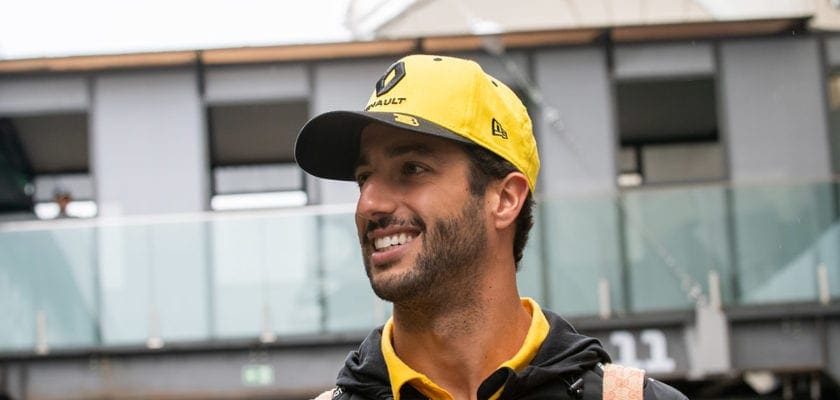 Rádio italiana afirma que Daniel Ricciardo assinou contrato com a McLaren