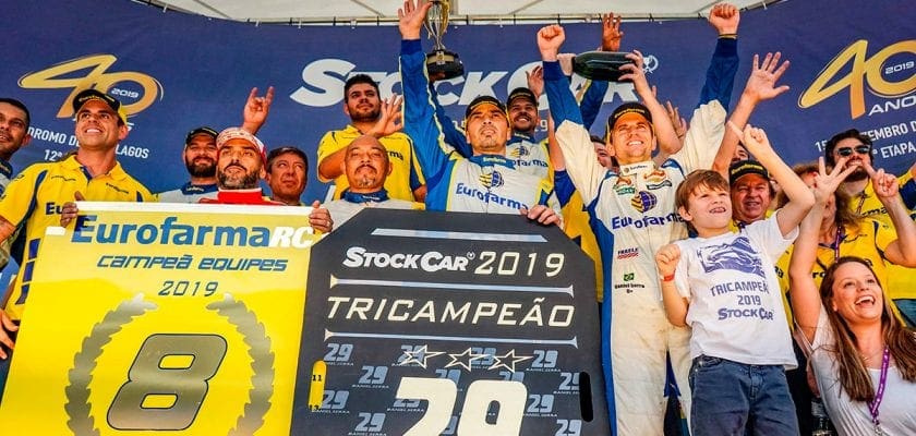 Camilo vence em Interlagos, mas Serra garante o tricampeonato da Stock Car