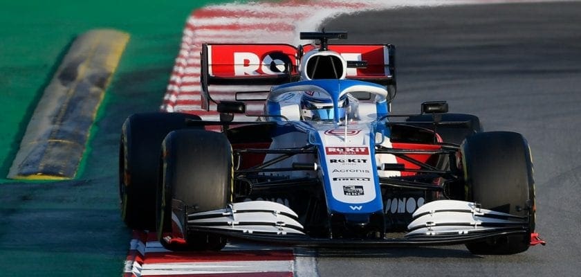 Testes da F1: Latifi lamenta tempo perdido depois de problemas no FW43