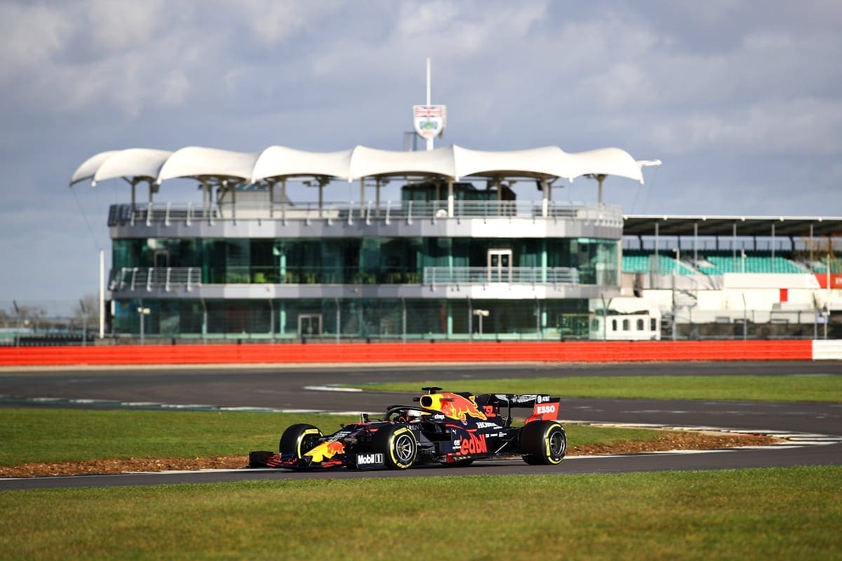 GALERIA: as imagens do RB16, o desafiante da Red Bull para a temporada 2020 da F1