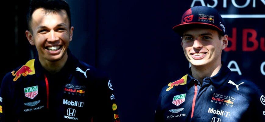 F1: Albon comenta sobre estilo de pilotagem e ajuste do carro de Verstappen