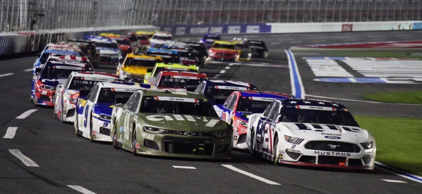 Na corrida mais longa da história da NASCAR, Keselowski vence sua primeira ‘Coca-Cola 600’ no Charlotte Motor Speedway