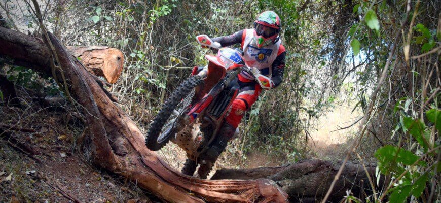 Tunico Maciel, da equipe Honda Racing, no terceiro dia de disputas do Enduro da Independência 2020.