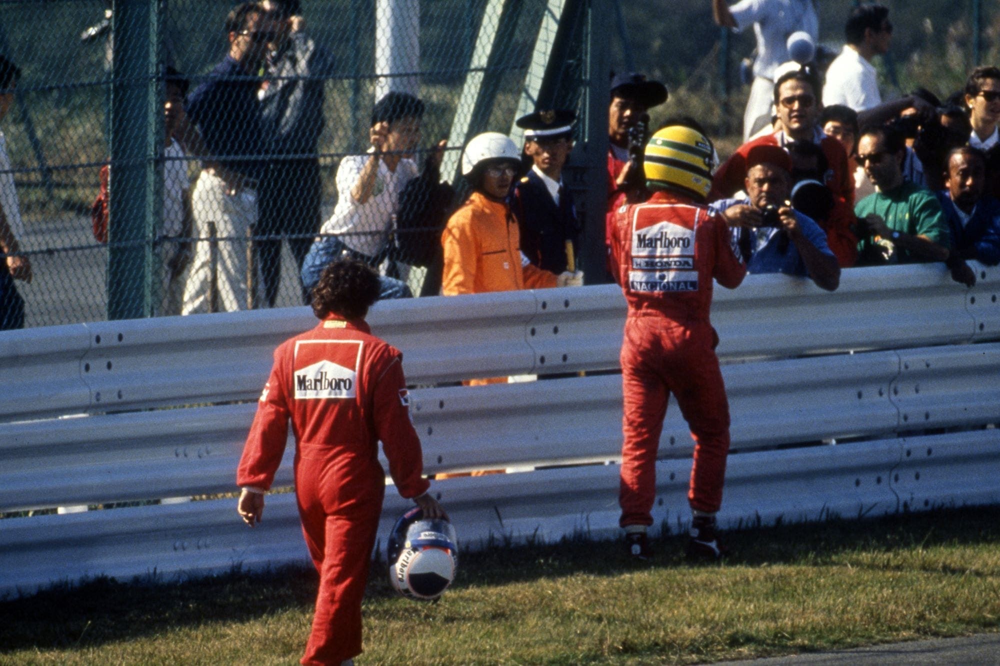 Ayrton Senna e Alain Prost (McLaren) Suzuka 1990