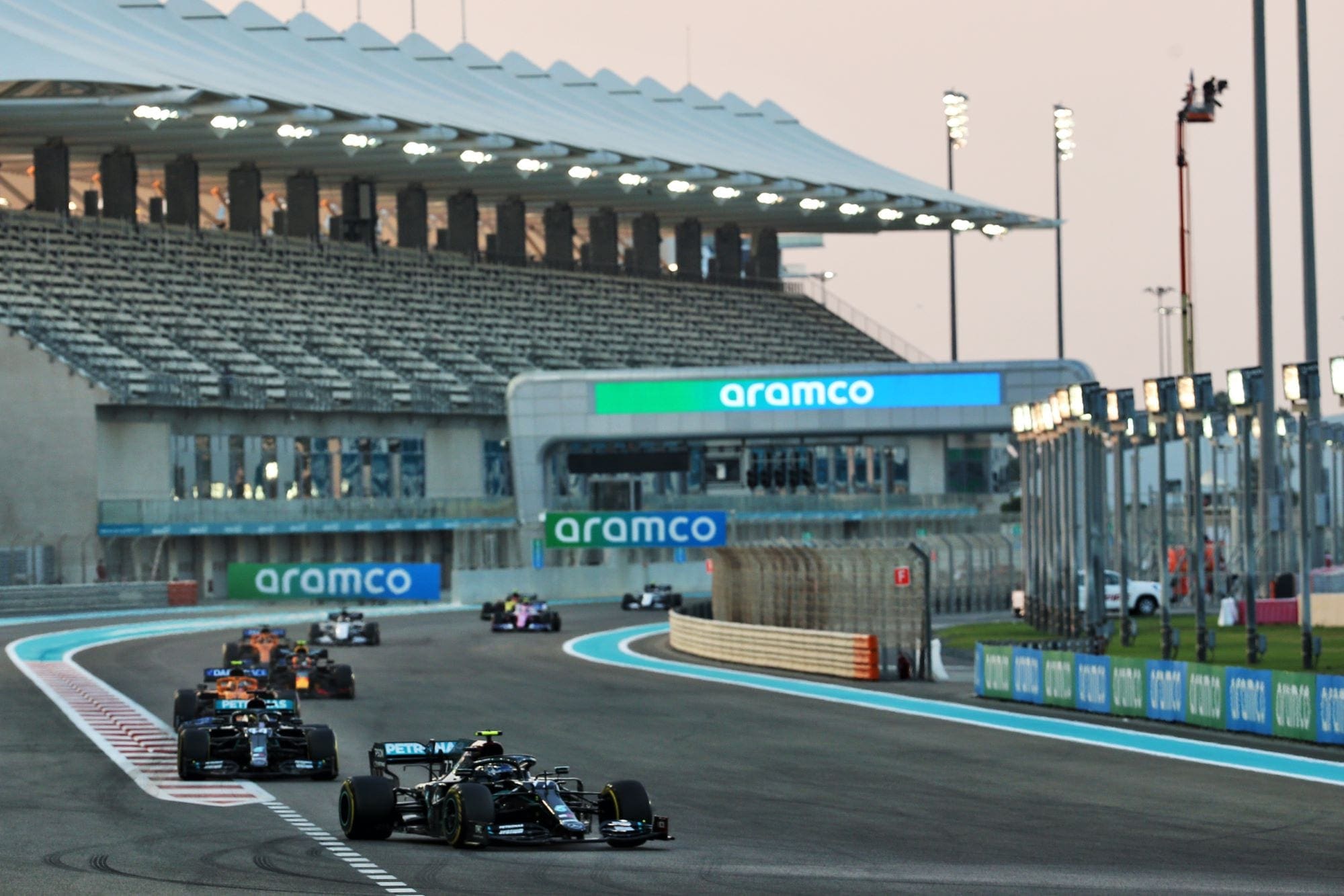 Galeria: confira as imagens do GP de Abu Dhabi de F1