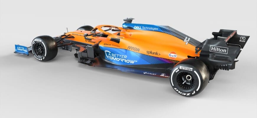 McLaren MCL35M faz sua estreia na pista em Silverstone