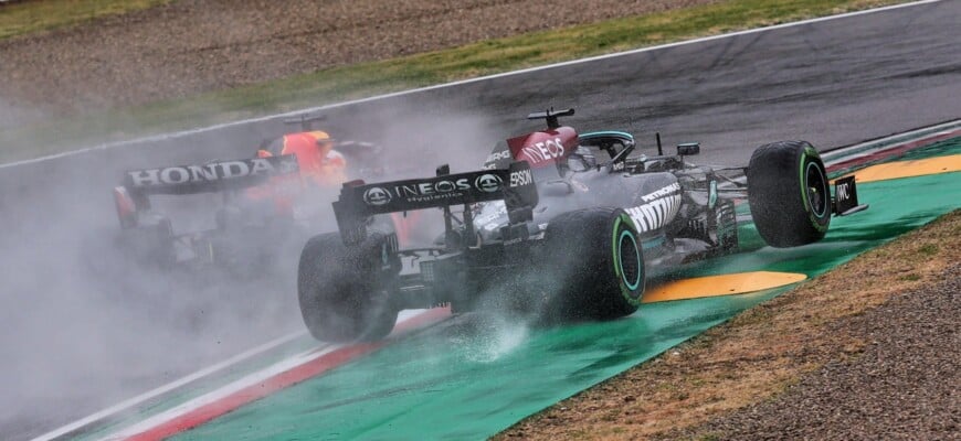 Lewis Hamilton e Max Verstappen - GP da Emília-Romanha F1 2021 - Ímola