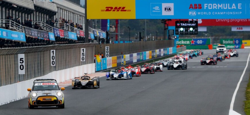 Para a FIA, Da Costa errou na decisão após última saída do safety car