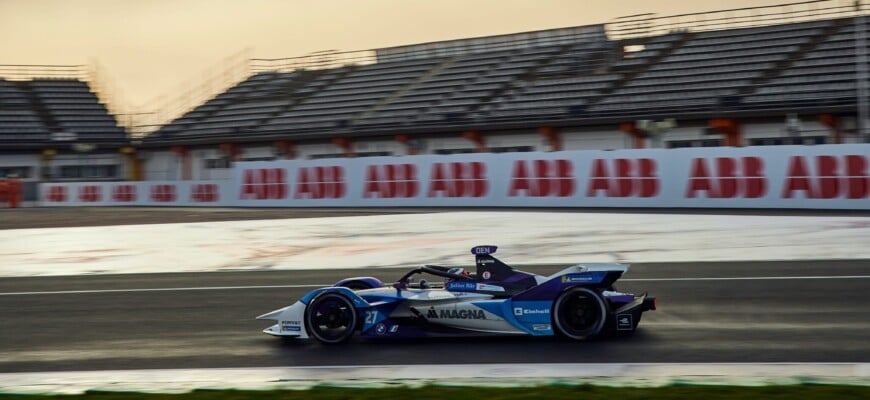 Jake Dennis conquista a primeira pole position na Fórmula E em Valência