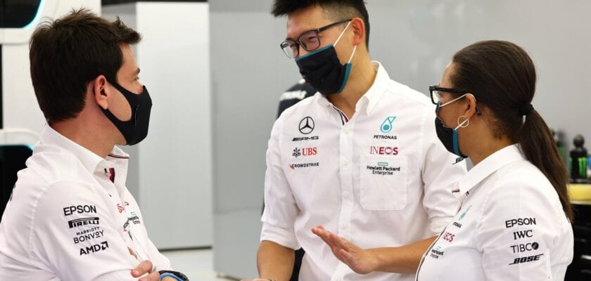 Stephanie Travers Em De Liow Toto Wolff Mercedes F1