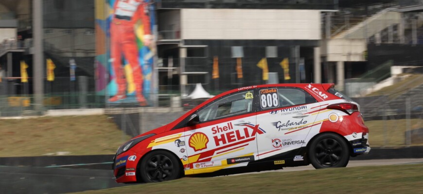 Alberto Cattucci corre em Cascavel em busca da primeira vitória com a Shell na Copa Shell HB20