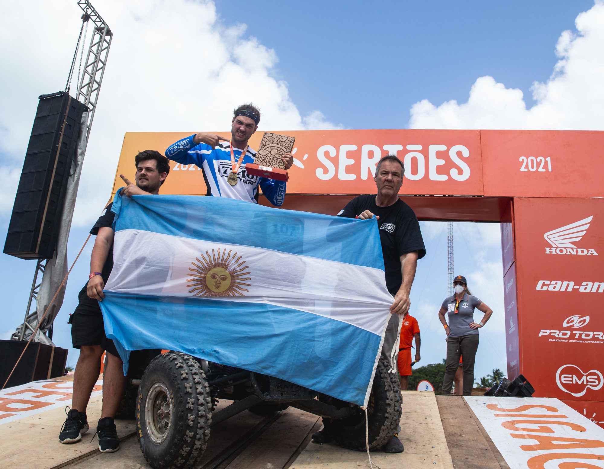 Rally dos Sertões 2021 - Nos quadris, argentino conquista território brasileiro no Sertões