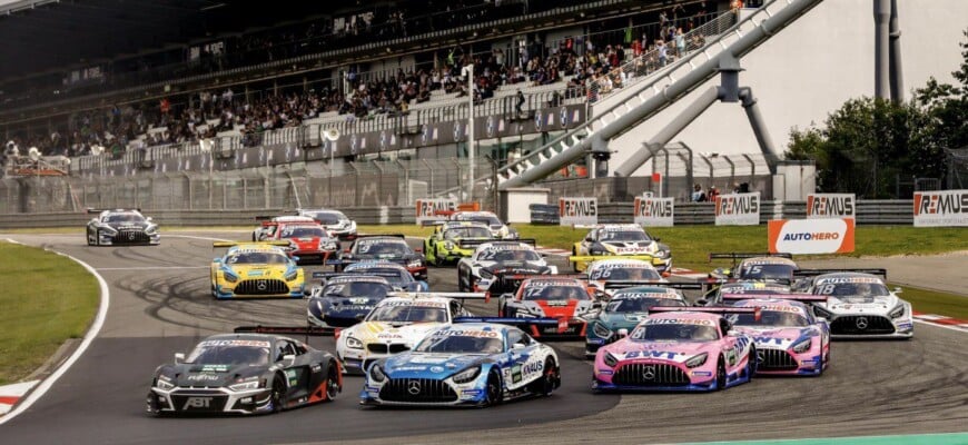 Largada DTM Nurburgring