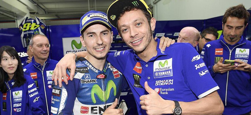 Jorge Lorenzo e Valentino Rossi - Valência MotoGP 2016