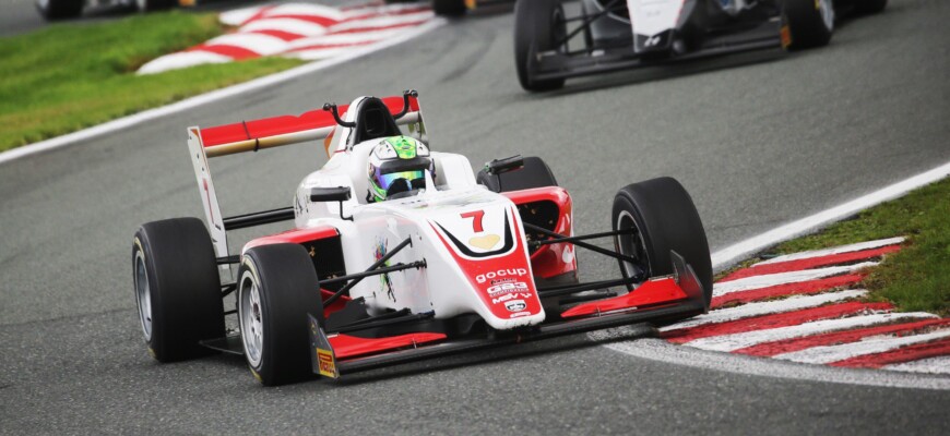 Roberto Faria, F3, Oulton Park