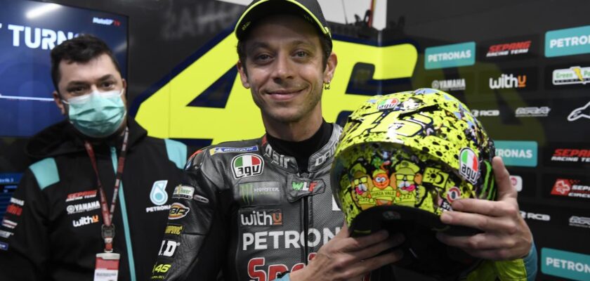 Valentino Rossi honra a los aficionados italianos con un casco especial para el último GP de Italia