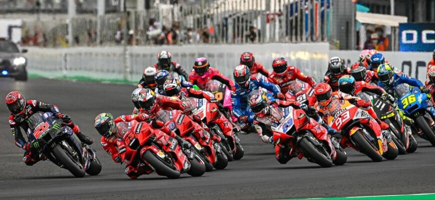 Largada MotoGP San Marino 2021