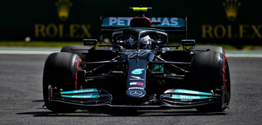 Bottas lidera dobradinha da Mercedes no primeiro treino para o GP do México de F1