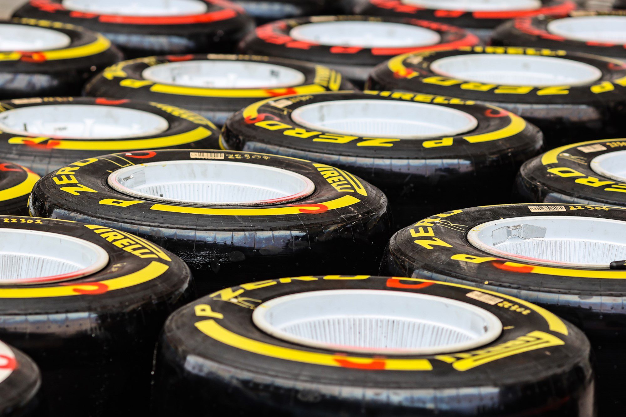 F1: Disponibilidade de pneus define estratégias para o GP da Austrália