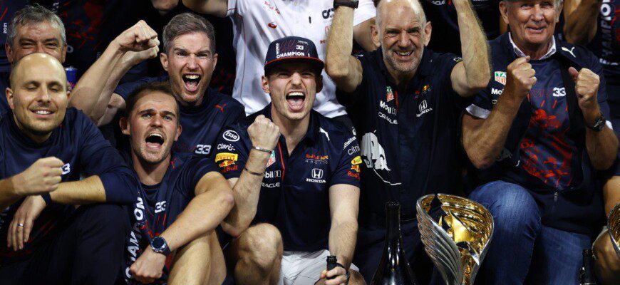 Comemoração do título Max Verstappen e Red Bull