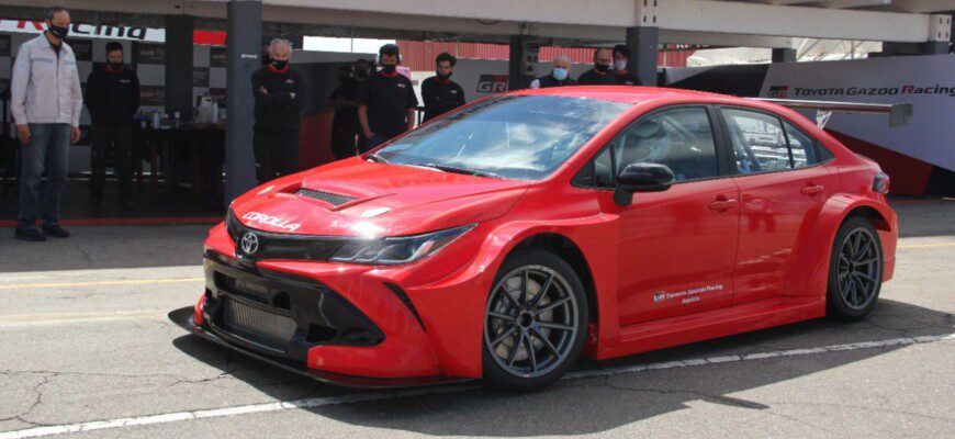 Toyota Corolla Sedan TCR que iniciou oficialmente seu primeiro teste de pista, na ultima segunda-feira, em Cordoba, na Argentina