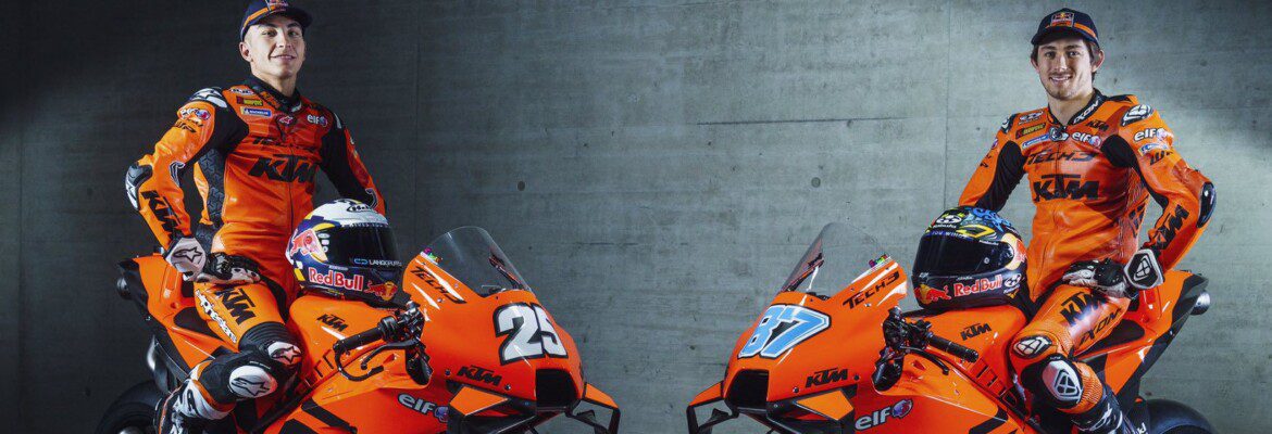 KTM e Tech3 mantêm pinturas e apresentam motos para temporada 2022