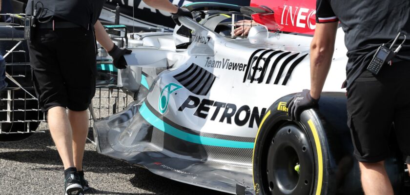 Mercedes W33, sidepods, F1 2022