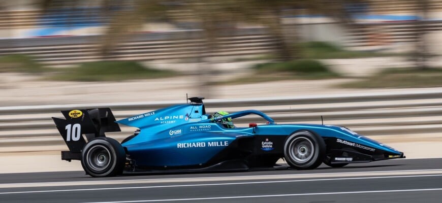 Caio Collet chega a Ímola animado por testes coletivos da FIA F3 na Espanha