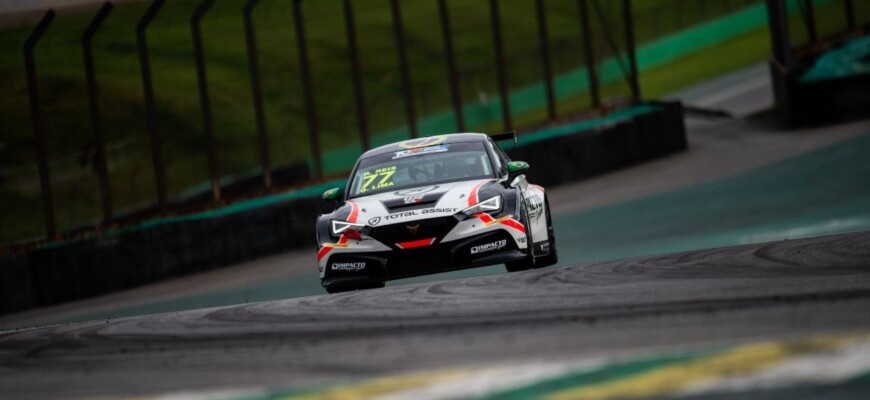 Cupra #77 domina primeiros ensaios do TCR South America em Interlagos