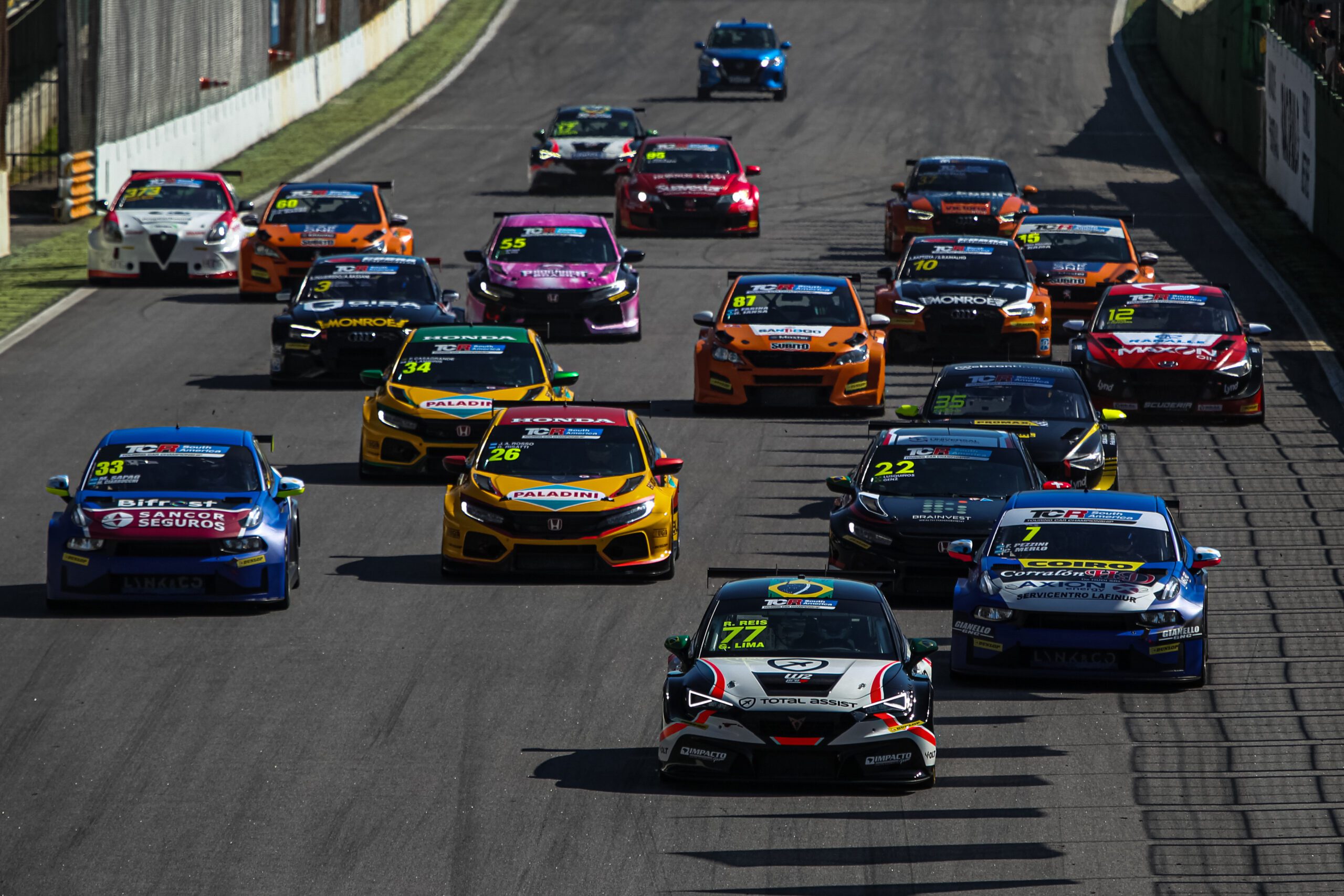 May 1, 2022, Sao Paulo, Sao Paulo, Brasil: Motorsport: FIA/TCR South  America Endurance Stage at Interlagos. May 1, 2022, Sao Paulo, Brazil:  Drivers and teams race for the Endurance stage of TCR