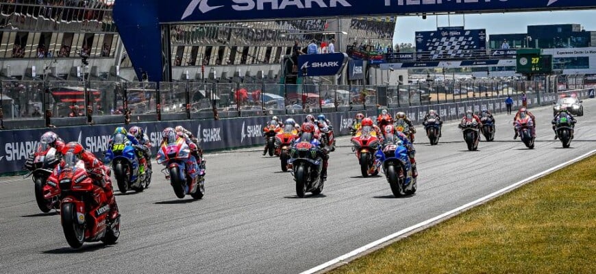 Largada MotoGP França 2022