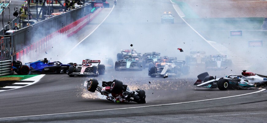 F1 2022, GP da Inglaterra, Silverstone, Acidente Zhou