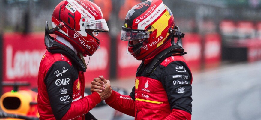 Charles Leclerc e Carlos Sainz