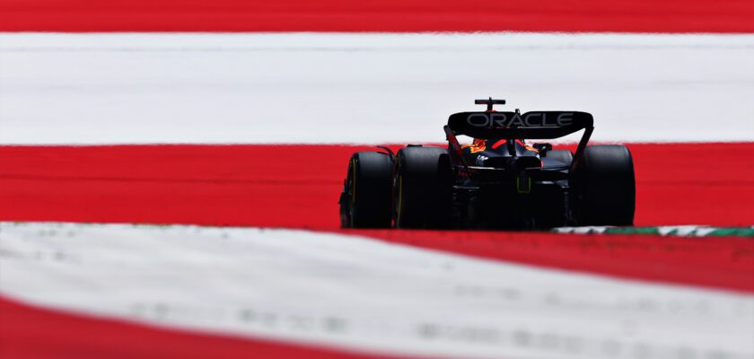 Verstappen lidera TL1 com duas bandeiras vermelhas do GP da Áustria da F1