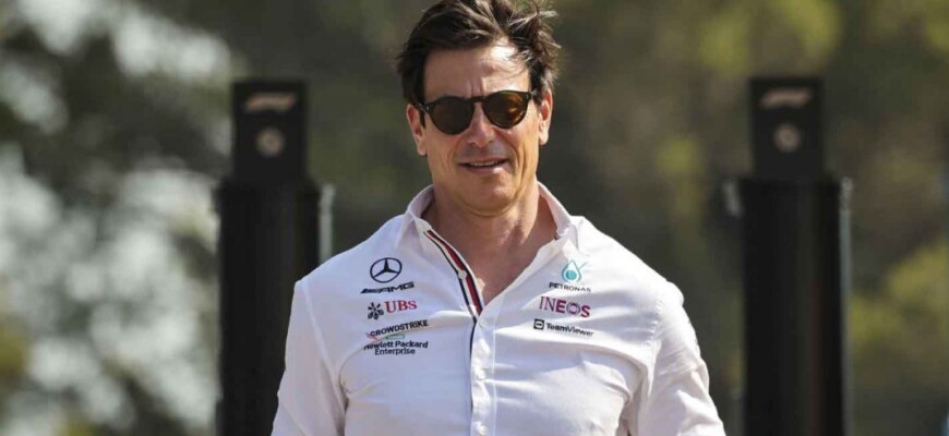 F1: Wolff se torna o único bilionário entre os chefes de equipe