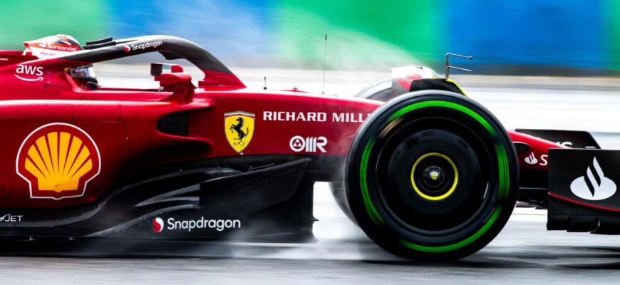 Ferrari chuva intermediário - Charles Leclerc