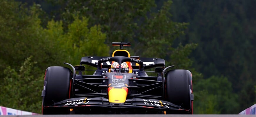 Verstappen lidera treino livre 2 com chuva no fim do GP da Bélgica da F1