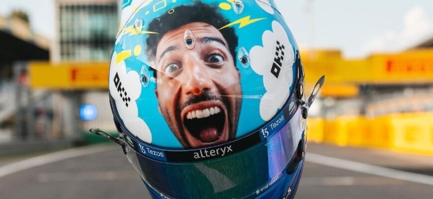 F1: Foto – Ricciardo faz capacete em homenagem a Rossi para GP da Itália