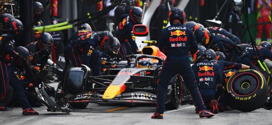 Red Bull realizó la parada en boxes más rápida del GP de España en 1,92 segundos