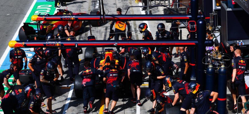 Pit stop - Red Bull