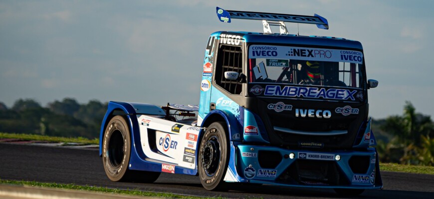 Iveco Usual Racing parte para a disputa do título da Copa Truck na quarta fila, em Goiânia, com Felipe Giaffone