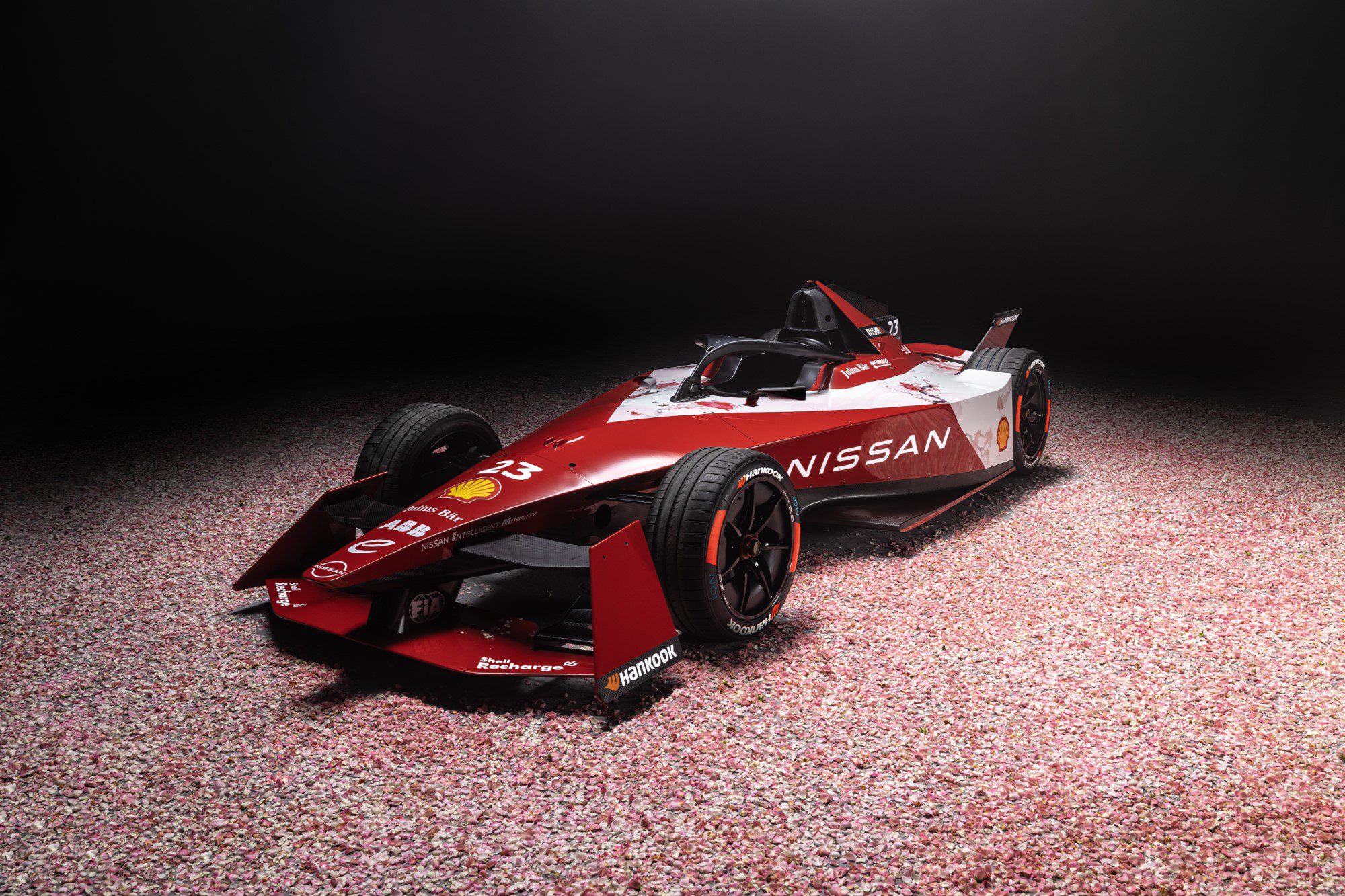 Nissan revela pintura predominante vermelha para Fórmula E em 2023