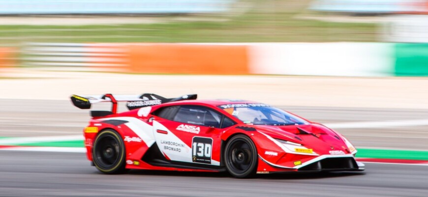 Nelson Piquet Jr. termina no pódio a primeira corrida da final mundial do Lamborghini Super Trofeo em Portugal