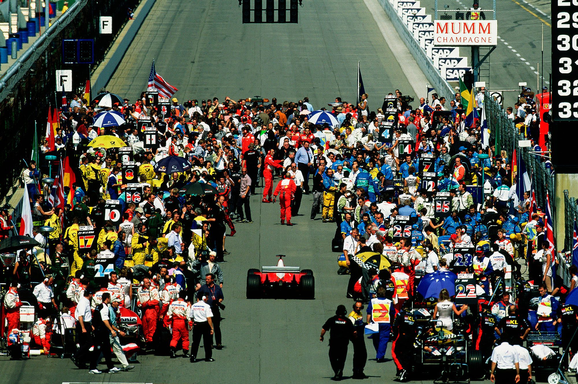 IN LOCO - Fotógrafo da Red Bull F1: "O GP do Brasil é fantástico para fazer grandes imagens"