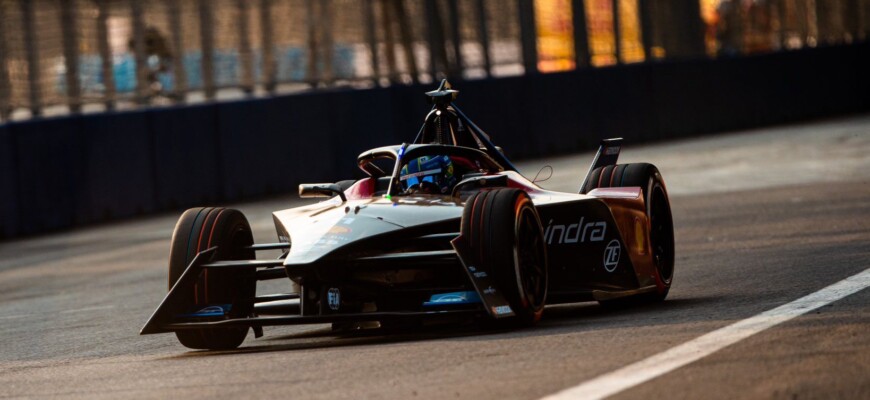 Di Grassi faz melhor volta e larga da pole-position da Fórmula E no México