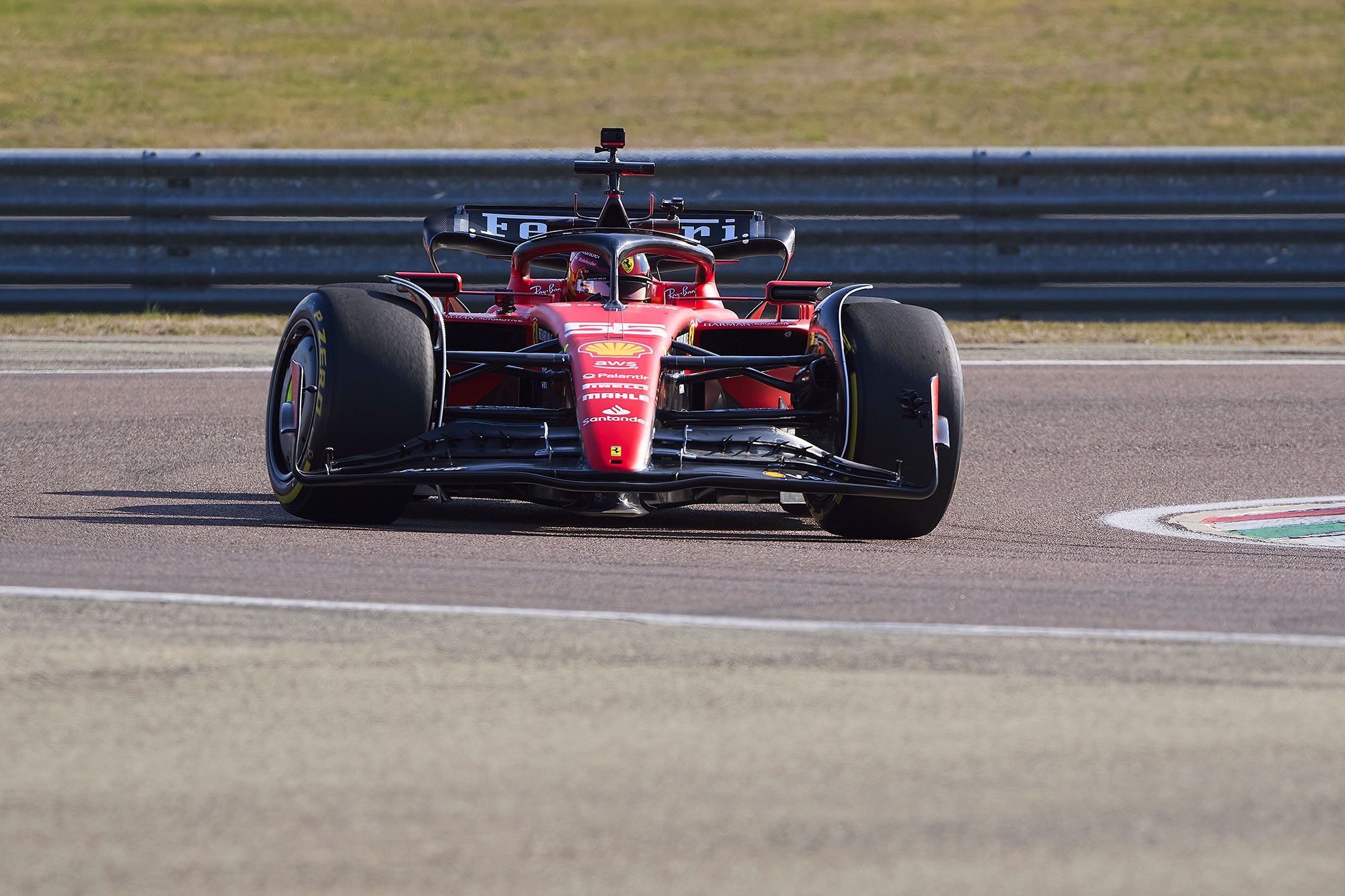 Lançamento Ferrari SF-23