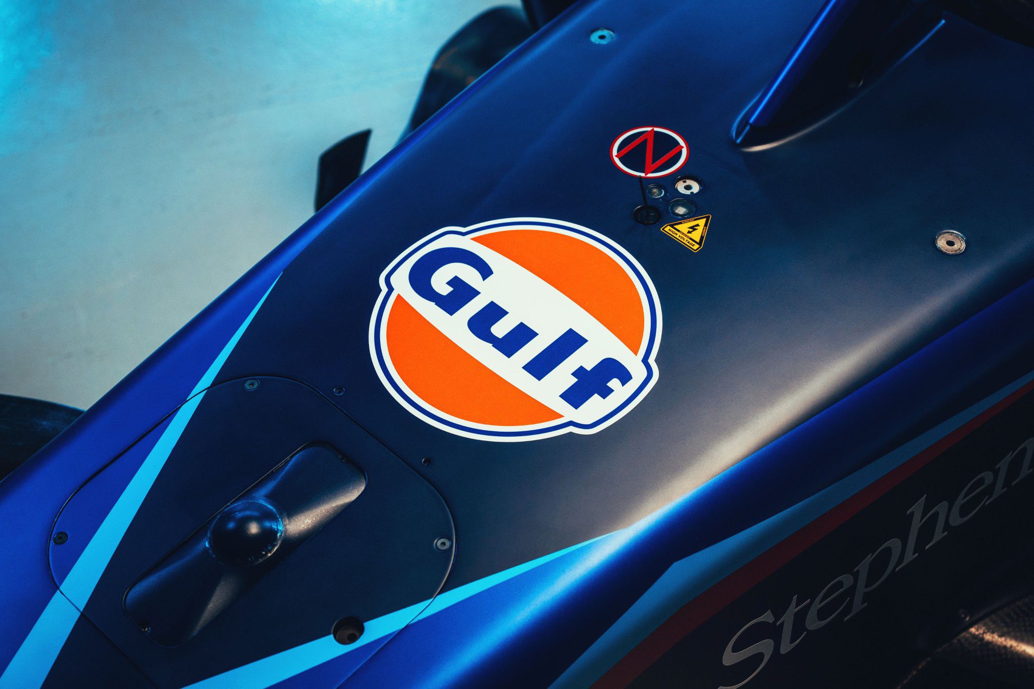 Williams apresenta cores do FW45 e traz patrocínio Gulf para Fórmula 1 2023
