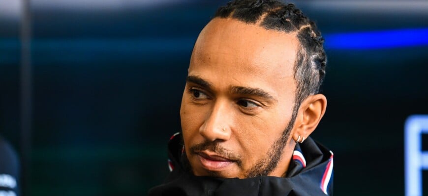 F1: Hamilton diz que W14 precisa ter mais velocidade