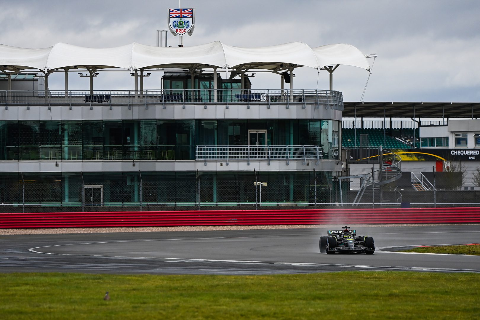 F1: Mercedes fez shakedown do W14 em Silverstone na quinta-feira